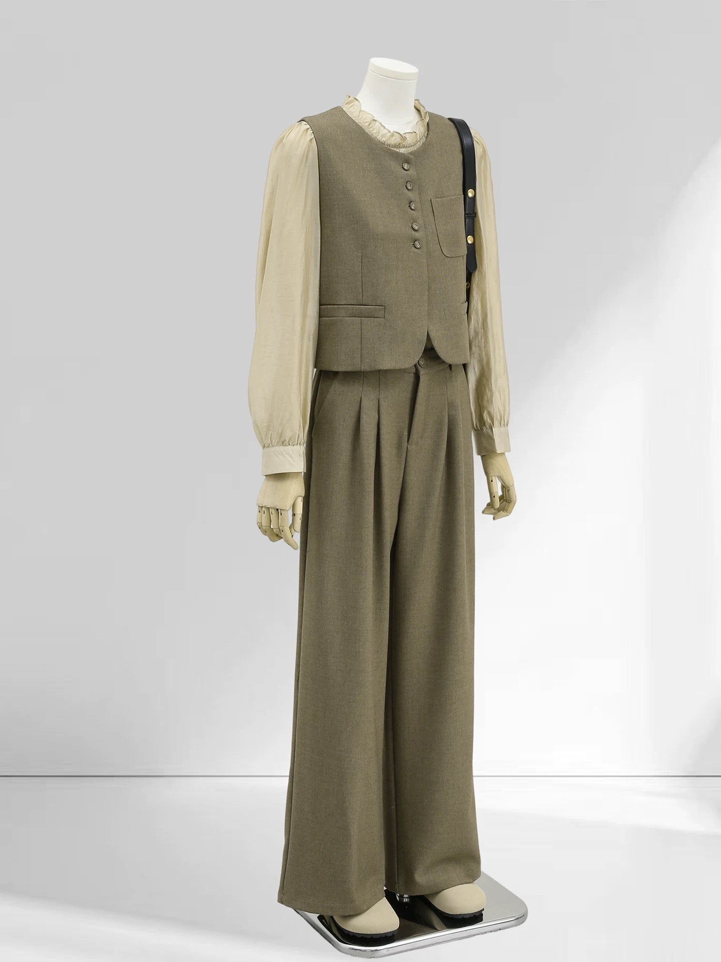 H1782 Women's Suit