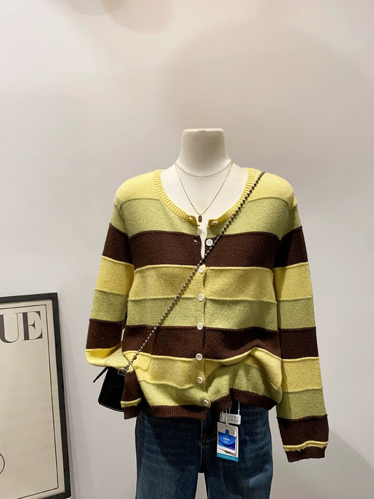H2501 Women's Sweater