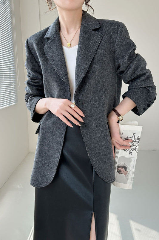 H3691 Women's suit