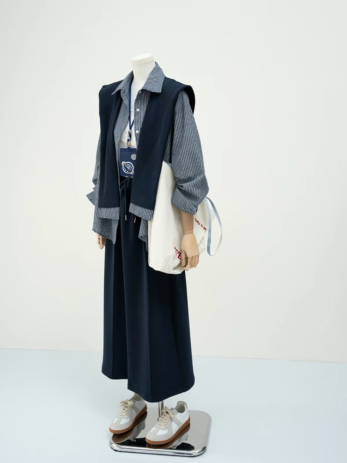 H5817 Women's Outerwear