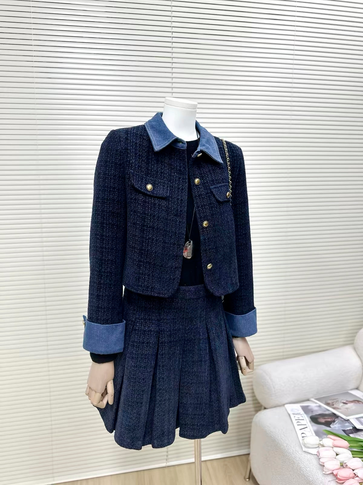 H5829 Women's Outerwear