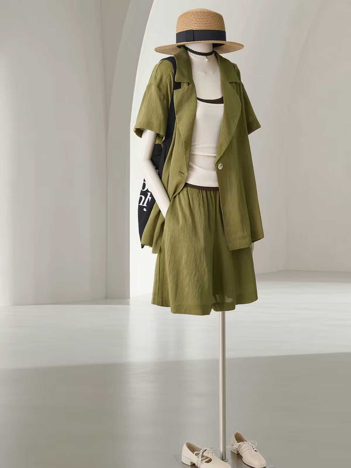 H5966 Women's Outerwear