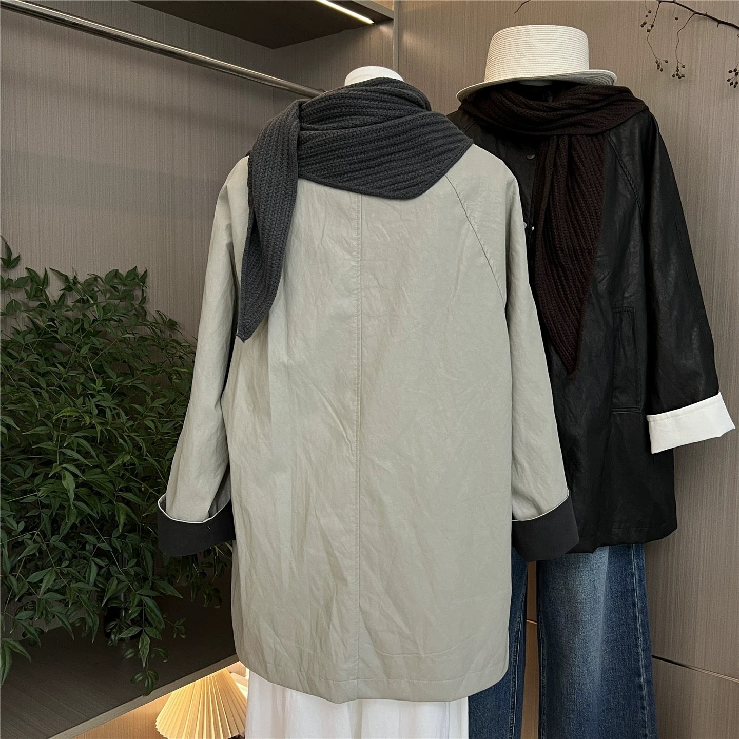 H1231 Mid-length Leather