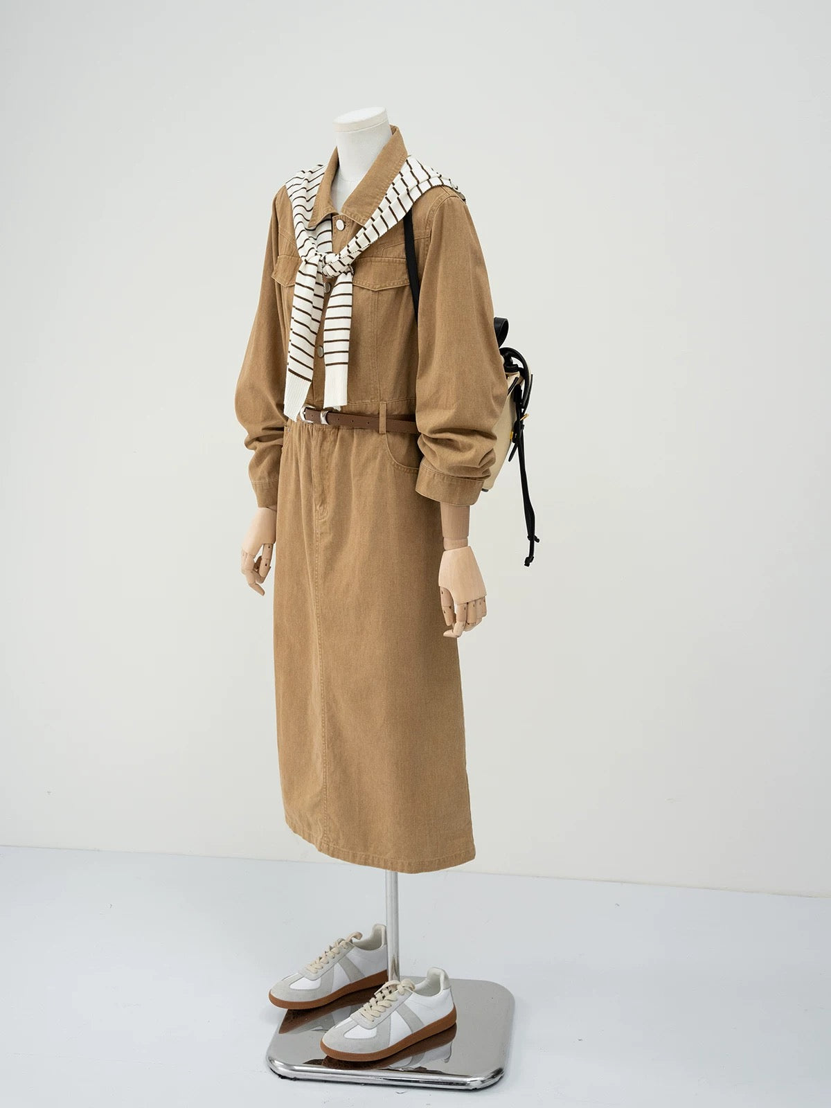 H1585 Women's Suit