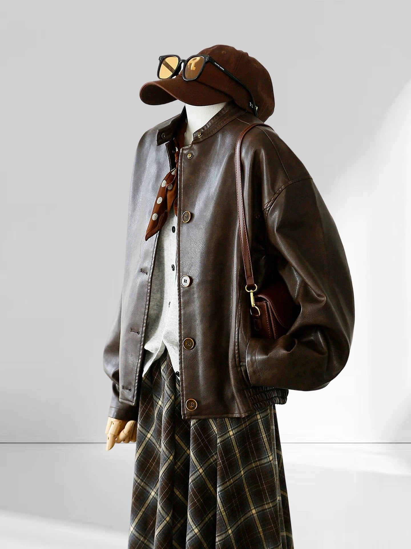 H1735 Women's Leather Jacket