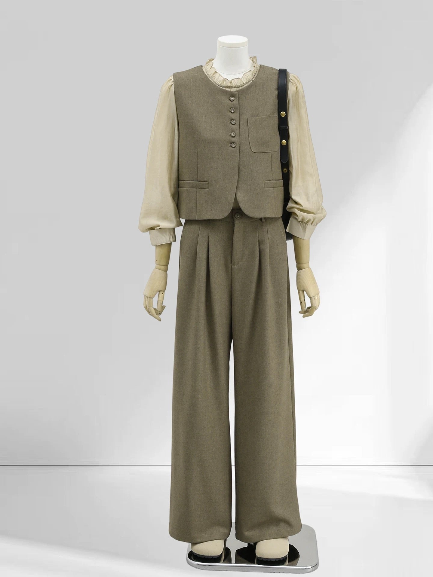 H1782 Women's Suit
