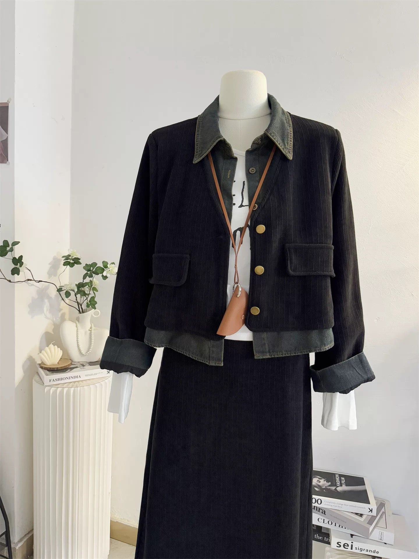 H2027 Short Jacket