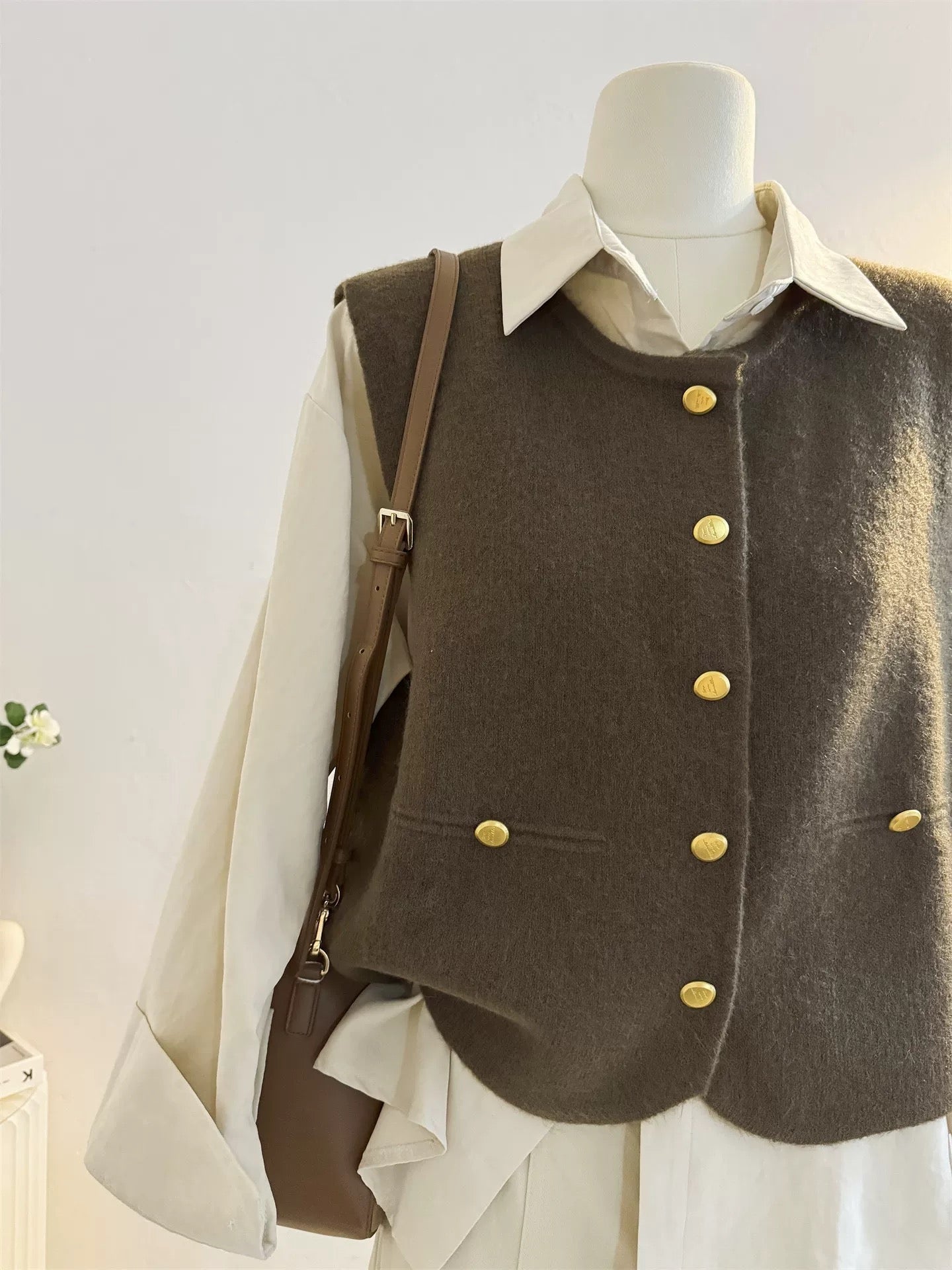 H2032 Sweater Vest
