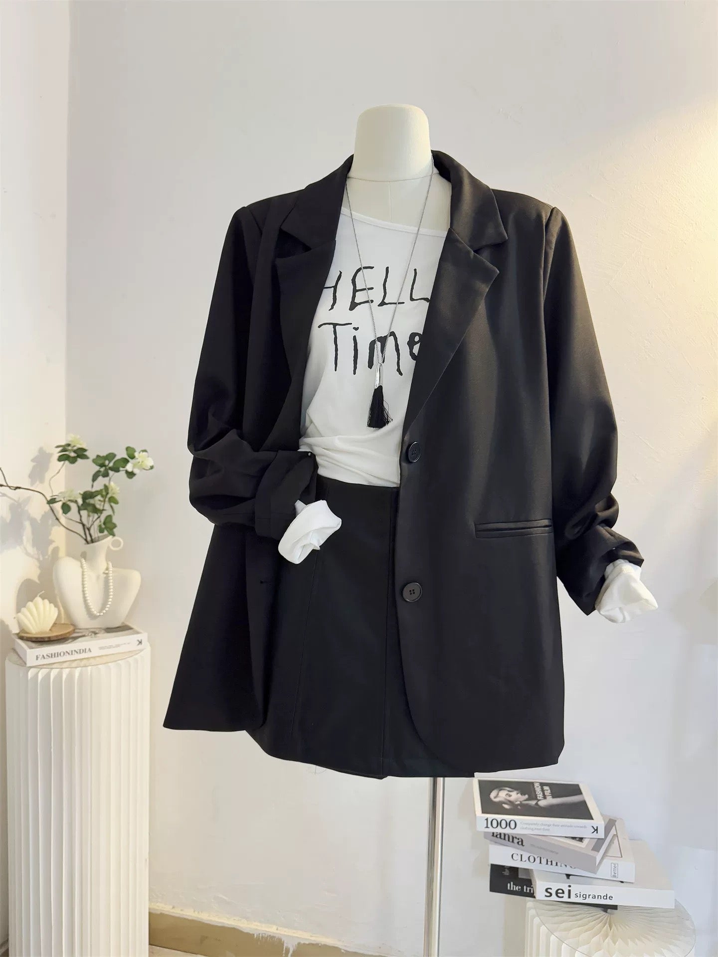 H2040 Women's Suit