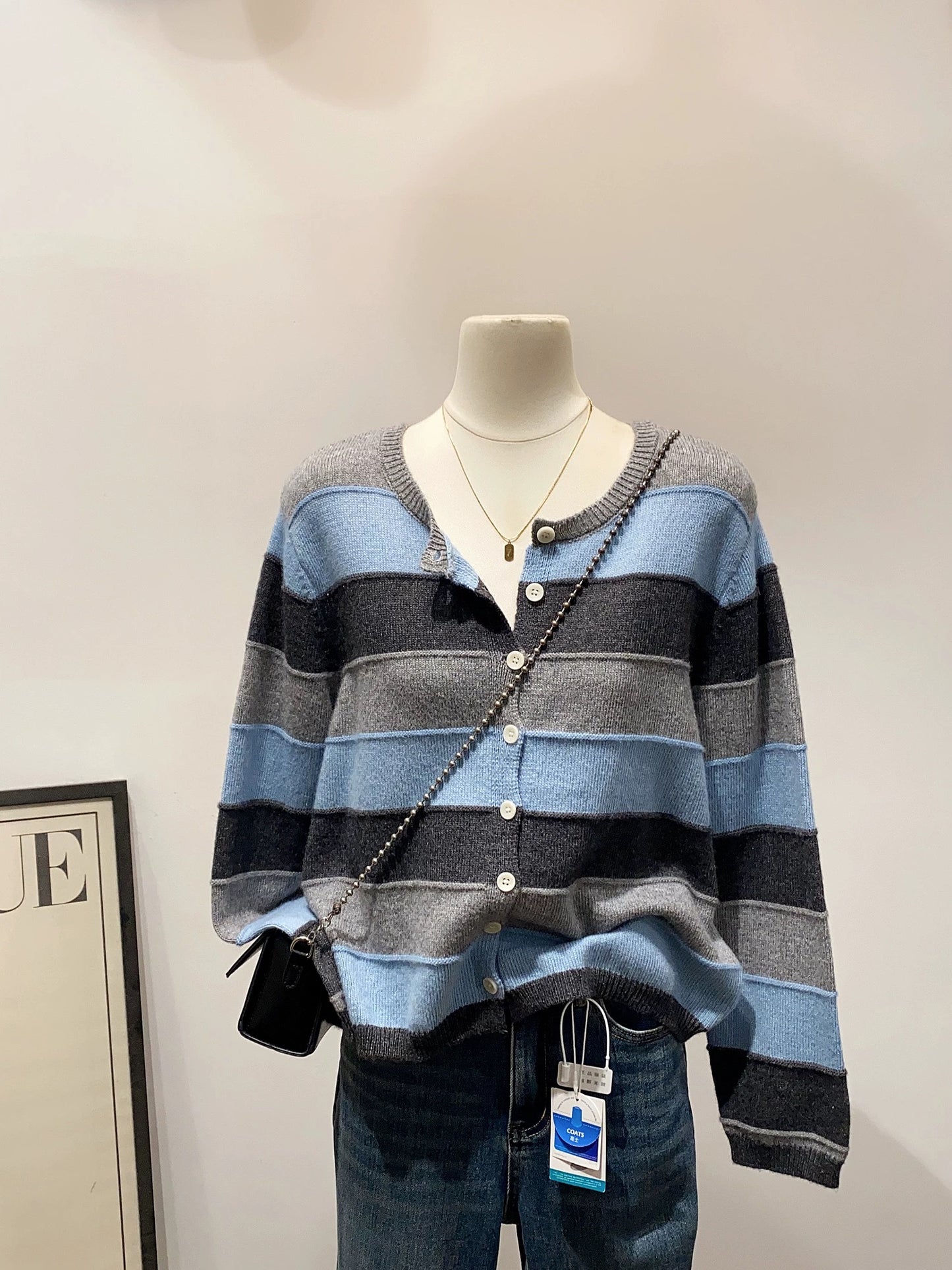 H2501 Women's Sweater