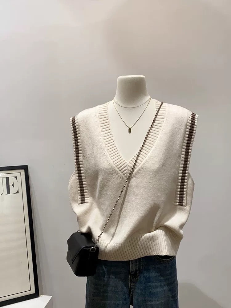 H2516 Sweater Vest