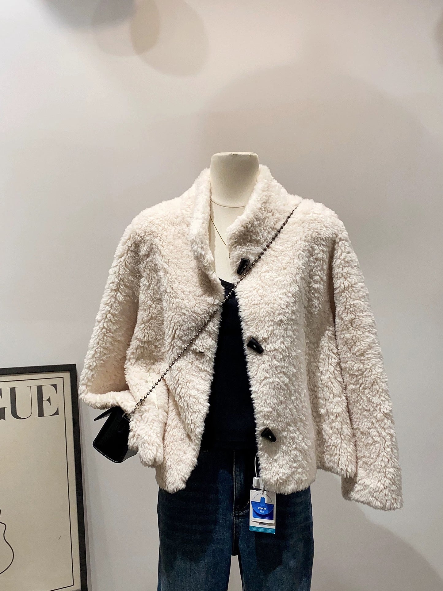 H2595 Lambswool Coat