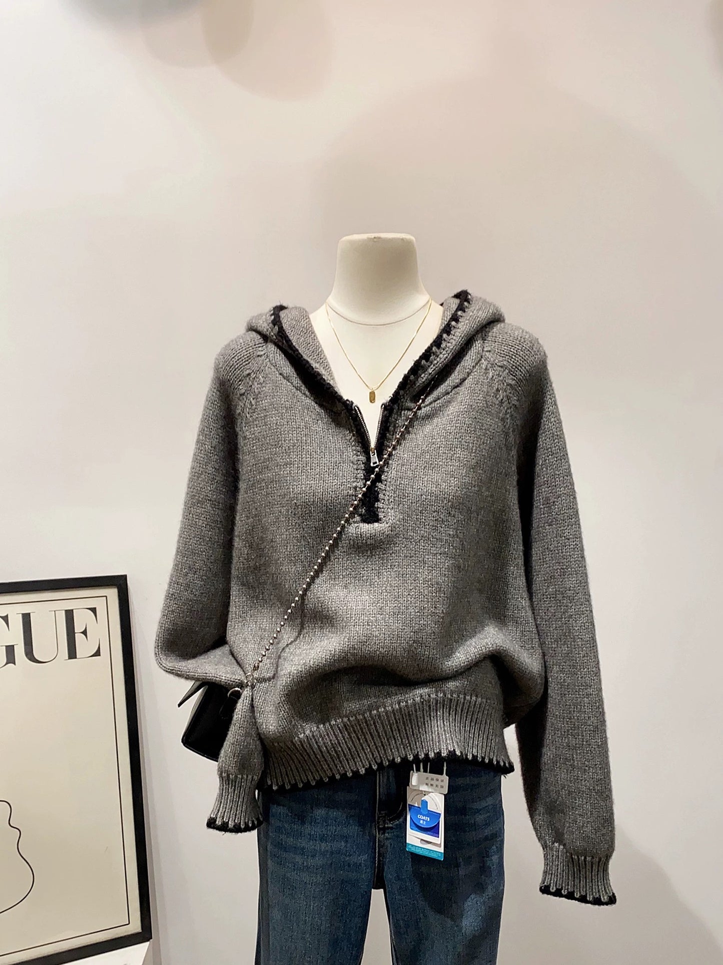 H2596 Women's Sweater
