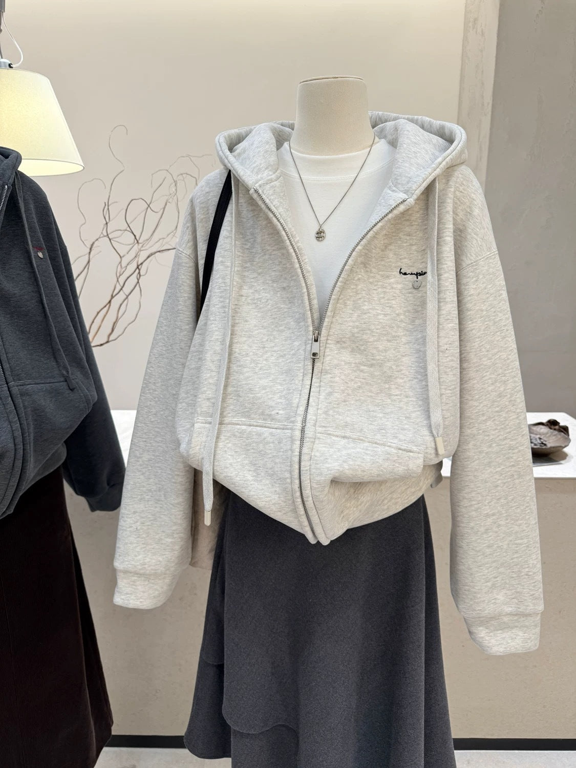 H2904 Women's sweatshirt