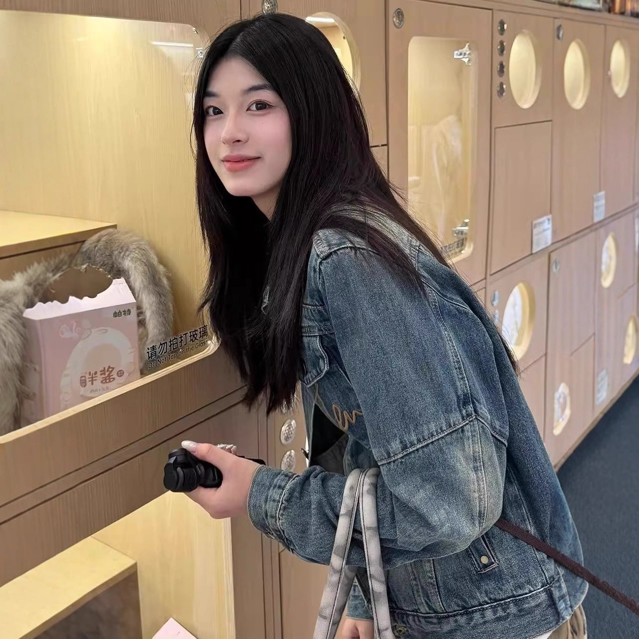 H3608 Women's denim jacket