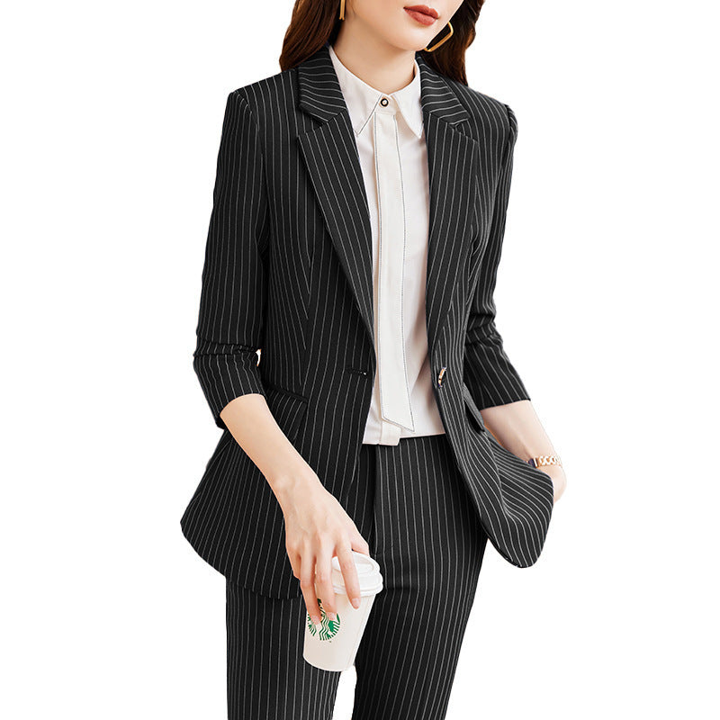 H3738 Women's suit