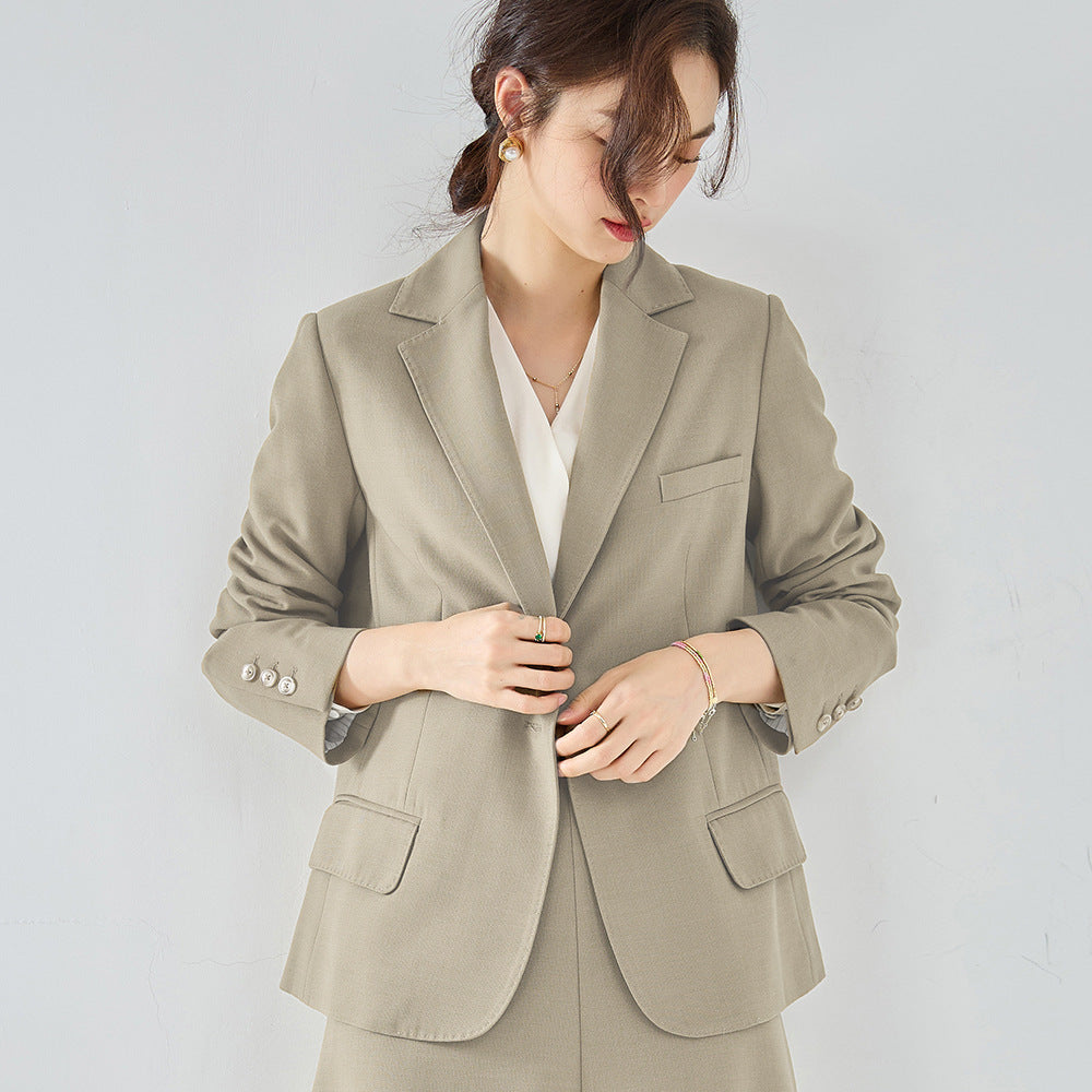 H3829 Women's suit