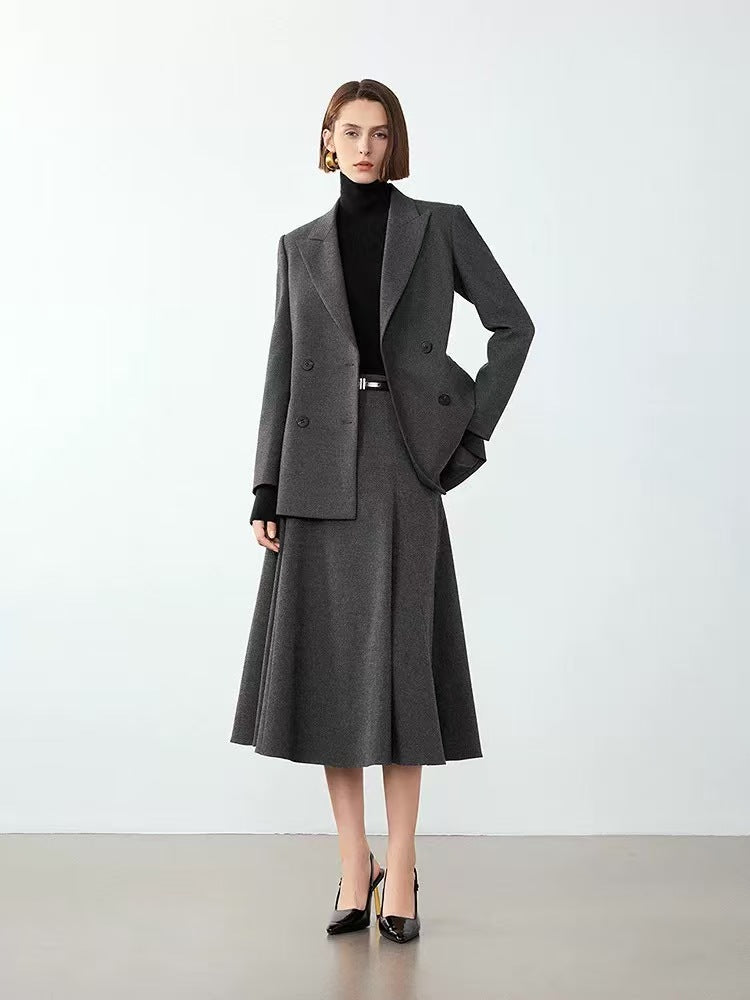 H3841 Women's suit