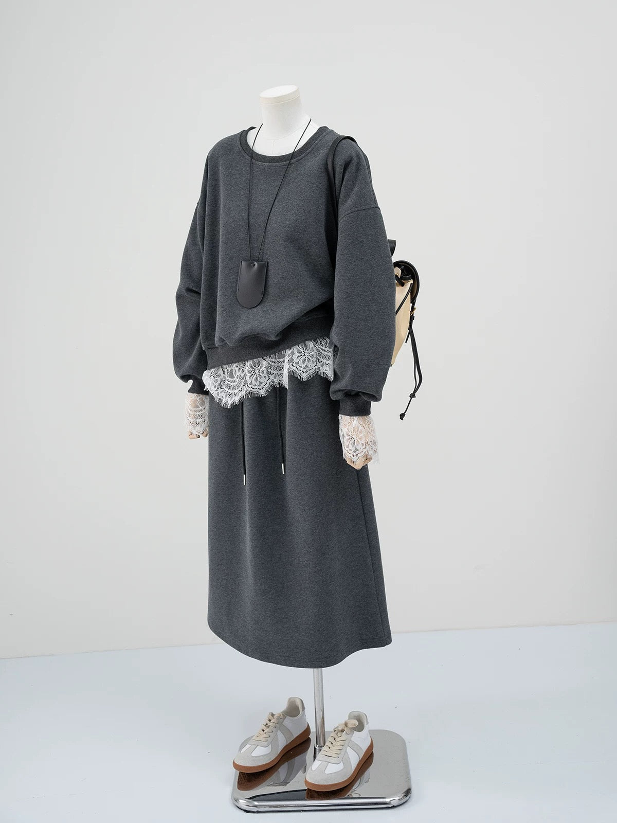 H3988 Women's Suit