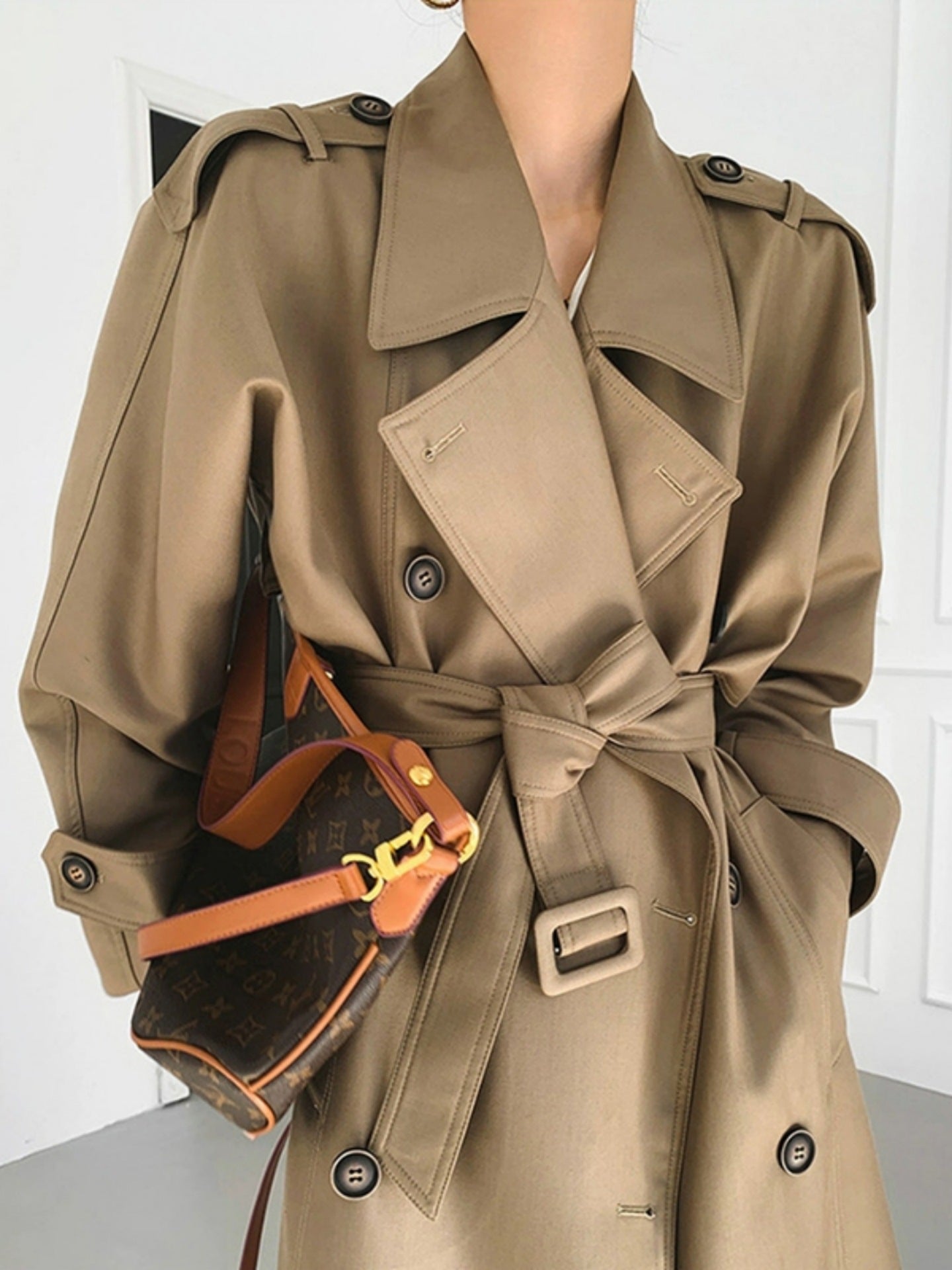 H4068 Women's trench coat
