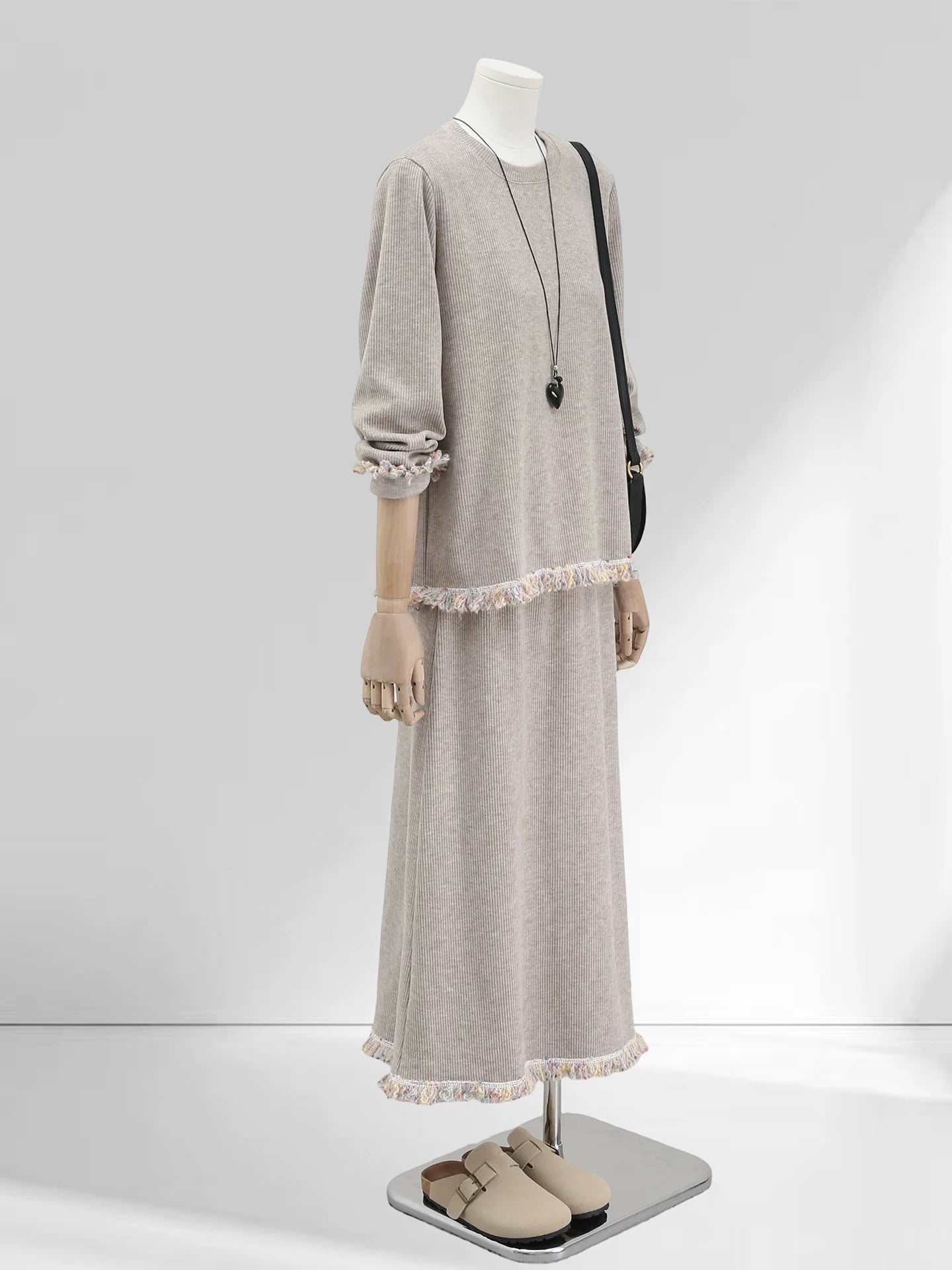 H2321 Women's Suit