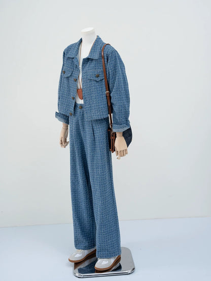 H4372 Women's Suit