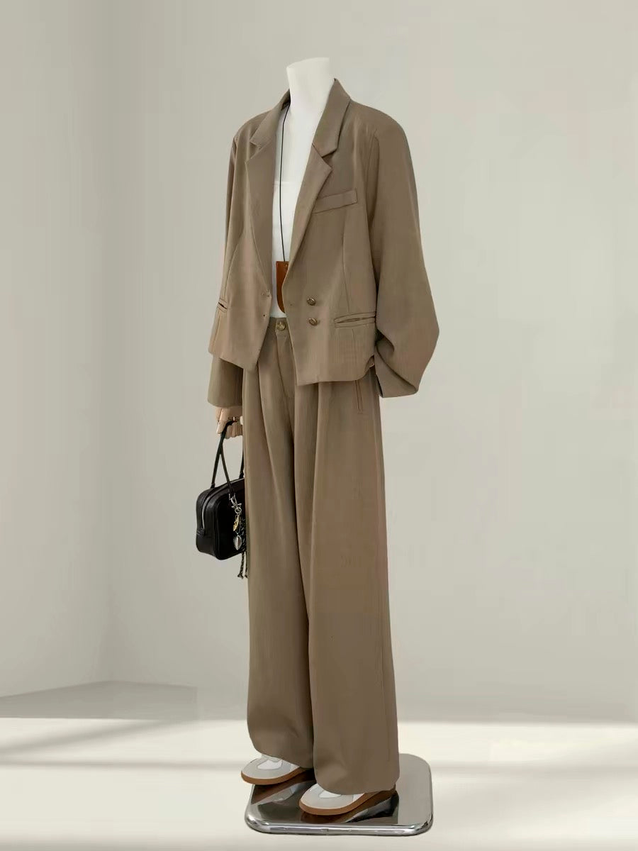 H4949 Women's Suit
