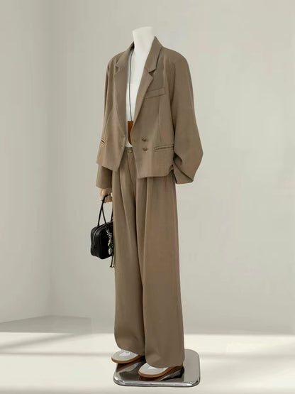 H5236 Women’s Suit