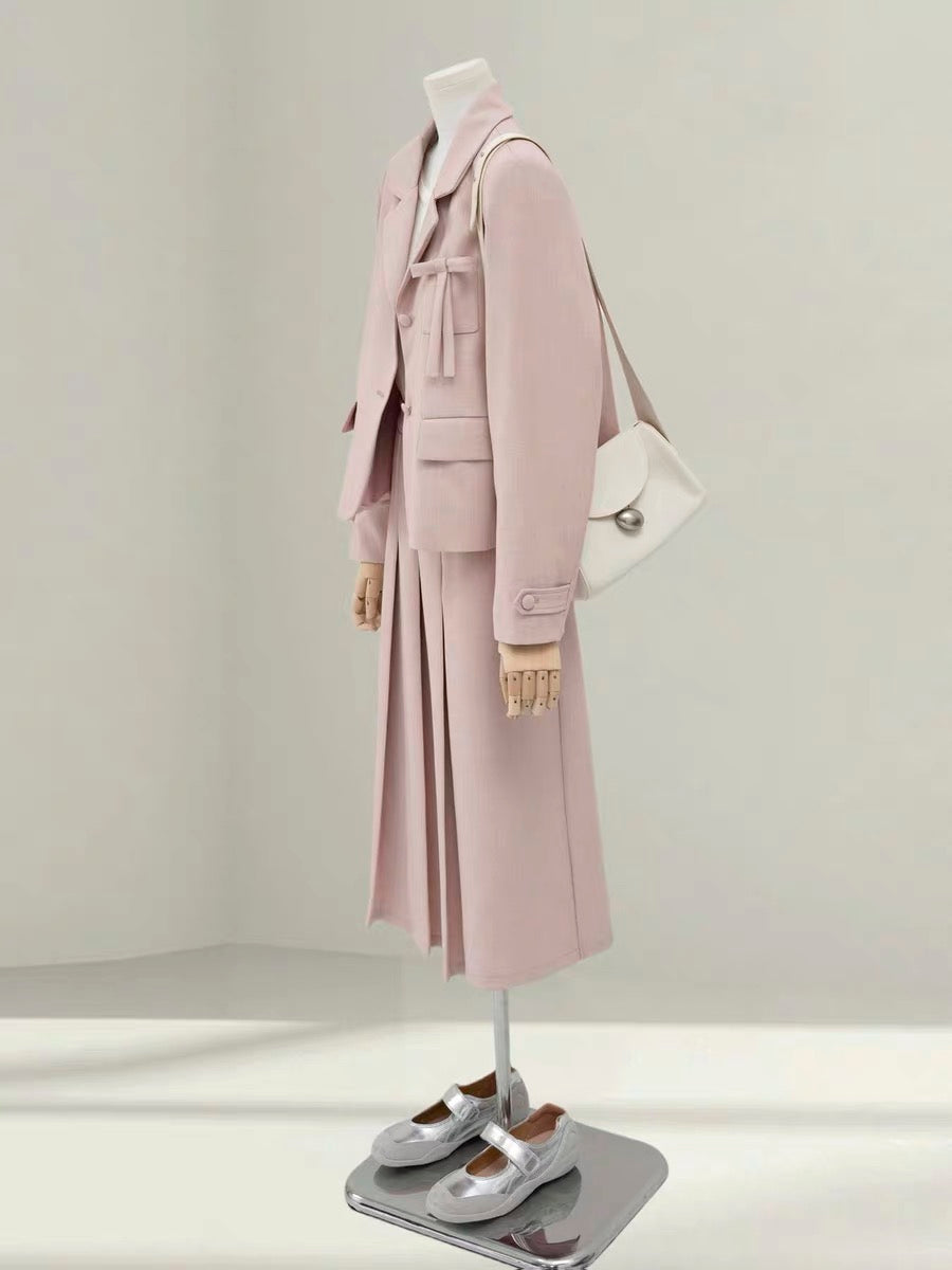 H4953 Women's Suit