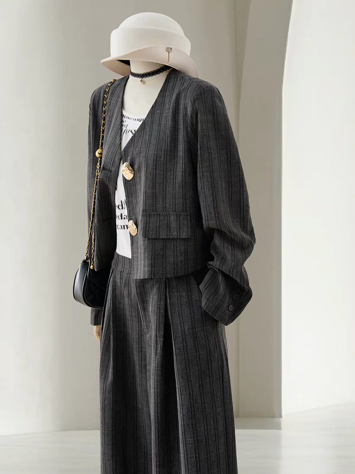 H5915 Women's Outerwear